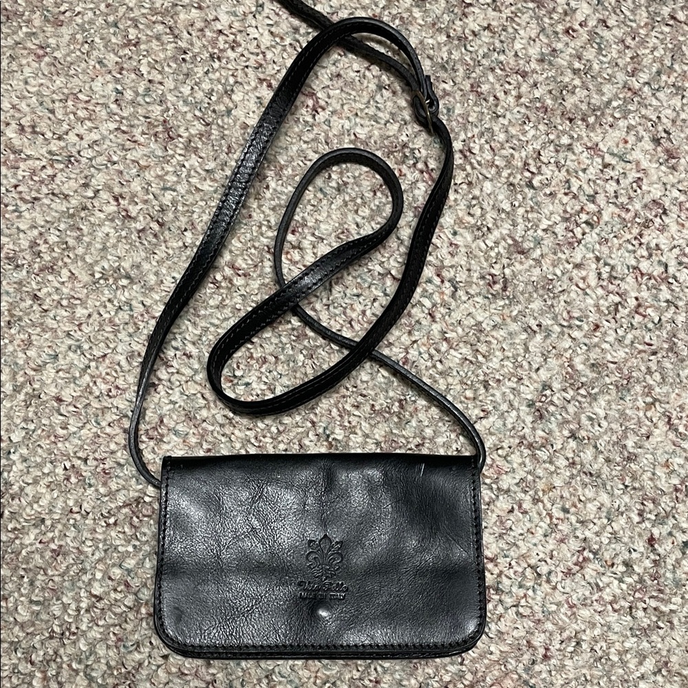 Itilian made Black leather adjustable strap Crossbody mini Bag